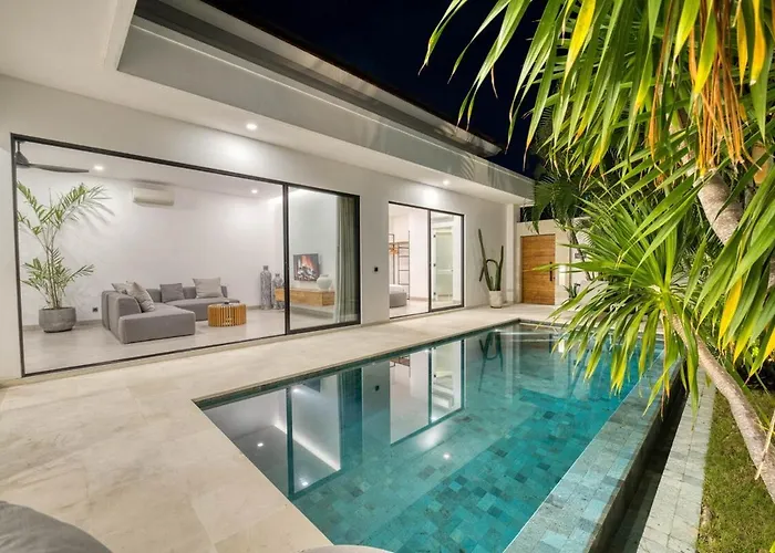 Yuka V2 Modern Tropical 2br With Pool In