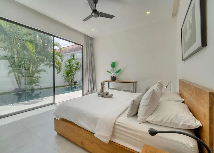 Villa Yuka V2 Modern Tropical 2br With Pool In Seminyak